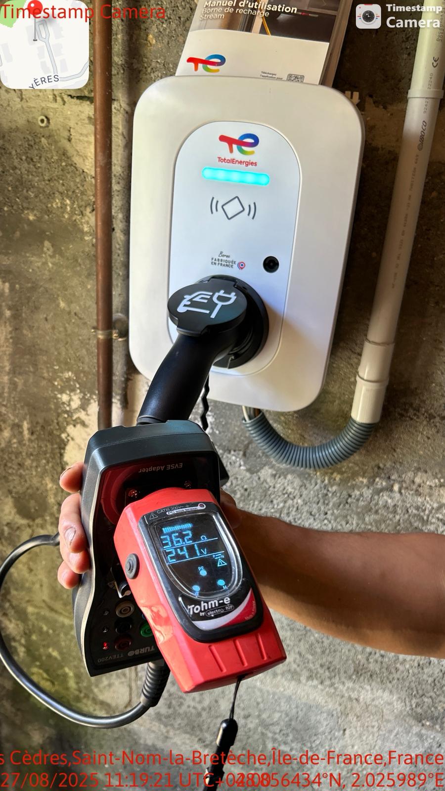 Installation borne IRVE